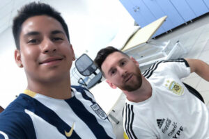 Galeria-Royalty-Barber-Shop-7-600x400 Galeria-Royalty-Barber-Shop-7-600x400